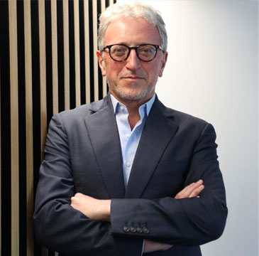 Dr. Gorka Martínez